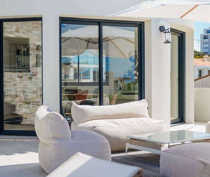 House Les Sables-d'Olonne - 5 bedrooms - 240m²