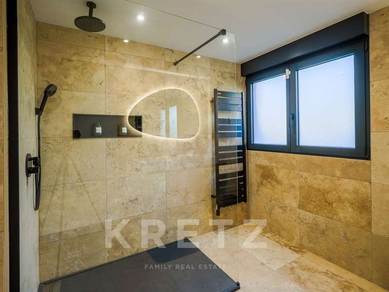House Les Sables-d'Olonne - 5 bedrooms - 240m²