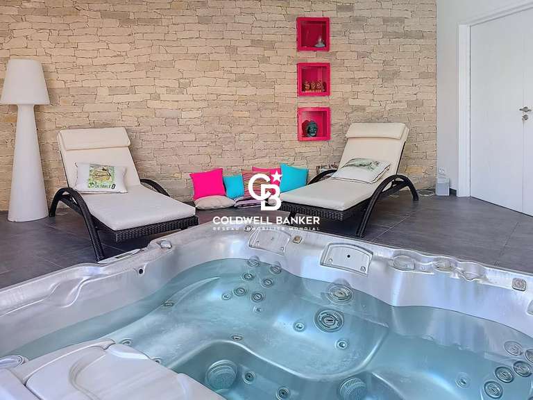 Maison Les Sables-d'Olonne - 4 chambres - 245m²