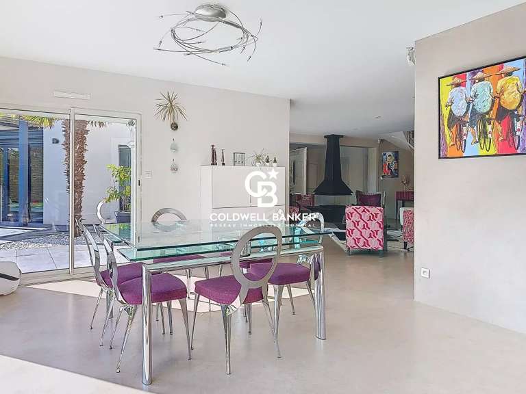 Maison Les Sables-d'Olonne - 4 chambres - 245m²