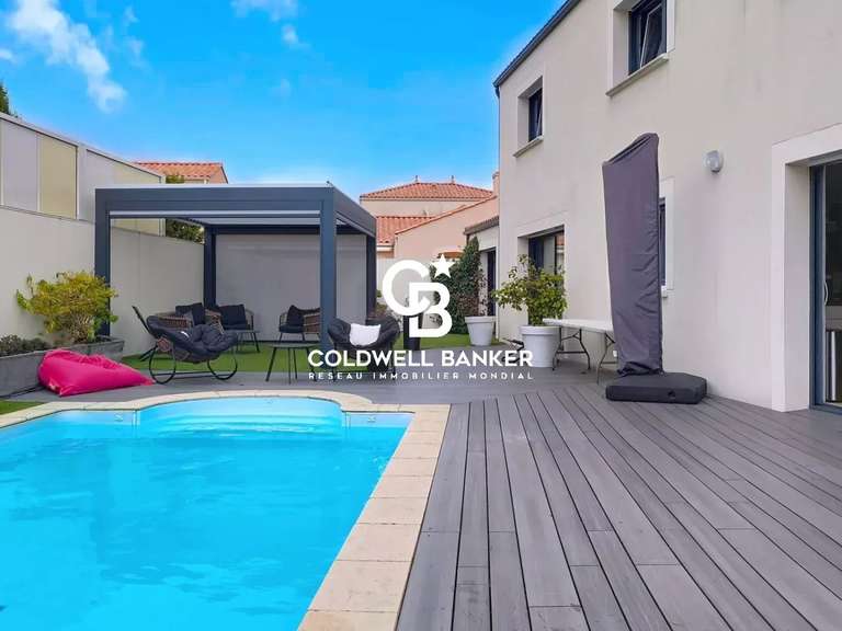 Maison Les Sables-d'Olonne - 5 chambres - 200m²