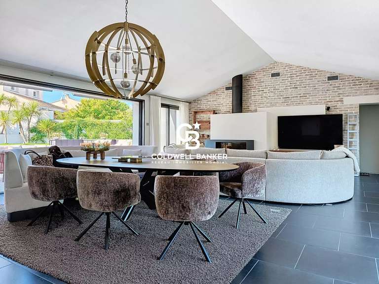 Maison Les Sables-d'Olonne - 5 chambres - 398m²