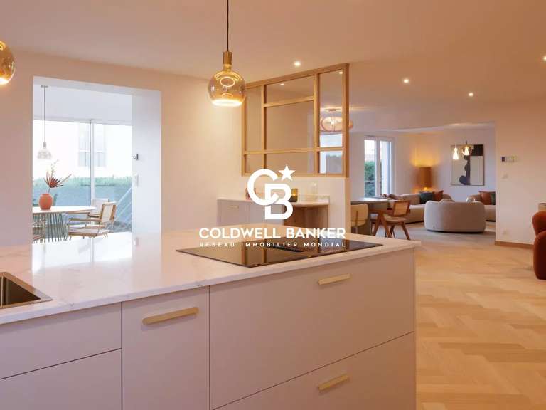 Maison Les Sables-d'Olonne - 5 chambres - 493m²