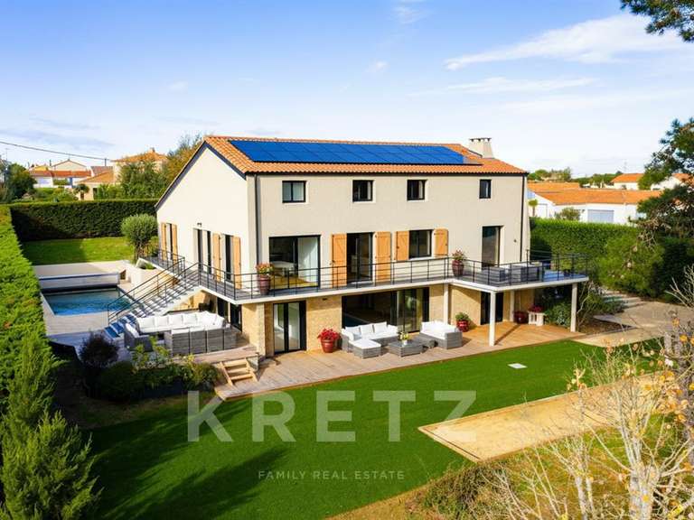 Maison Les Sables-d'Olonne - 5 chambres - 493m²