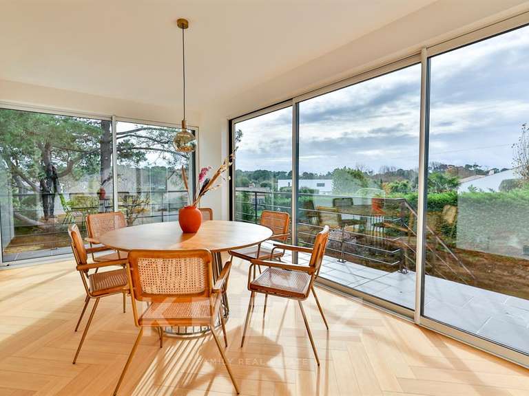 Maison Les Sables-d'Olonne - 5 chambres - 493m²