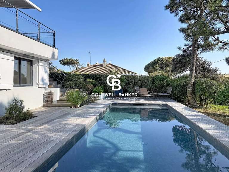 Maison Les Sables-d'Olonne - 4 chambres - 180m²