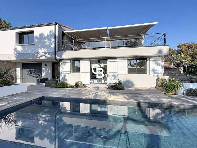 Maison Les Sables-d'Olonne - 4 chambres - 180m²