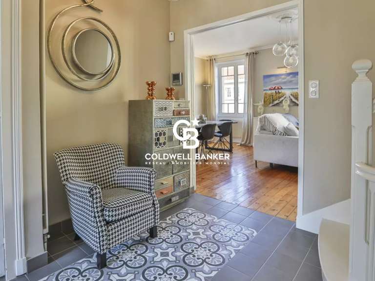 Maison Les Sables-d'Olonne - 6 chambres - 185m²
