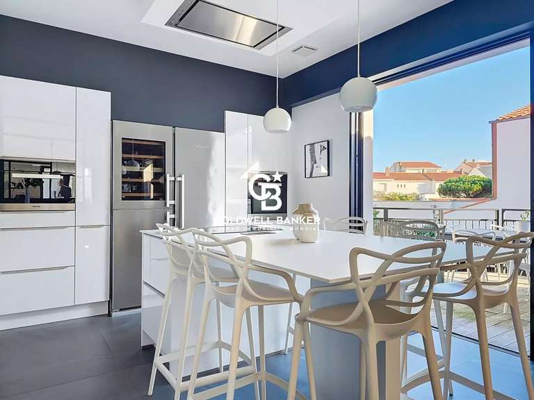 Maison Les Sables-d'Olonne - 4 chambres - 201m²