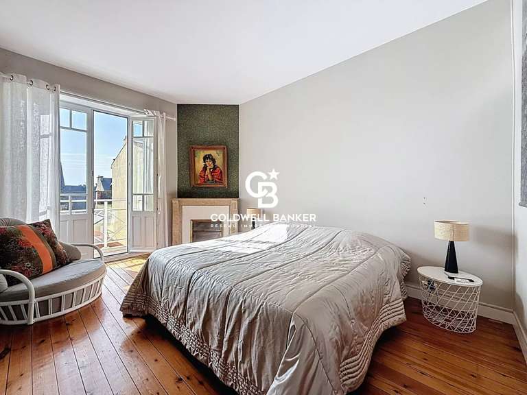 Maison Les Sables-d'Olonne - 6 chambres - 185m²