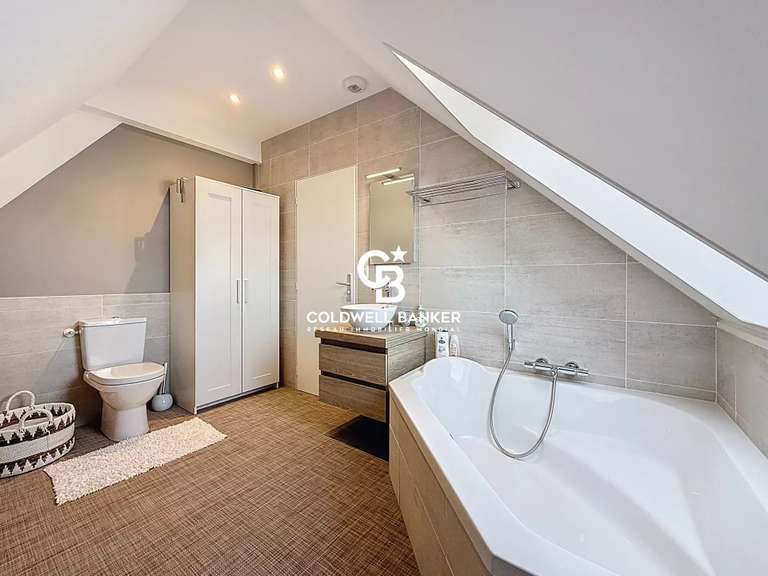 Maison Les Sables-d'Olonne - 6 chambres - 185m²