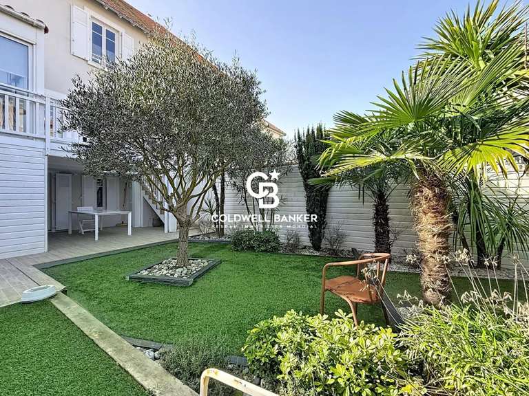 Maison Les Sables-d'Olonne - 6 chambres - 185m²