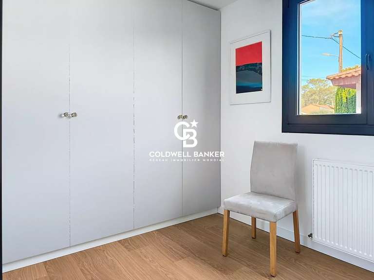 Maison Les Sables-d'Olonne - 5 chambres - 203m²