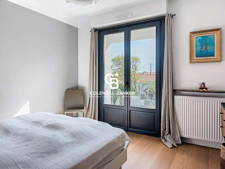 Maison Les Sables-d'Olonne - 5 chambres - 203m²