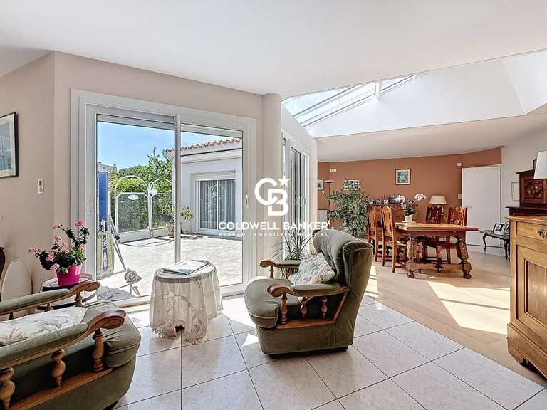 Maison Les Sables-d'Olonne - 3 chambres - 145m²