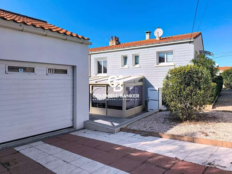 House Les Sables-d'Olonne - 3 bedrooms - 125m²