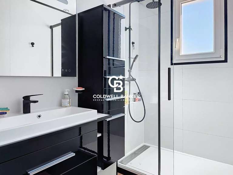 House Les Sables-d'Olonne - 3 bedrooms - 125m²