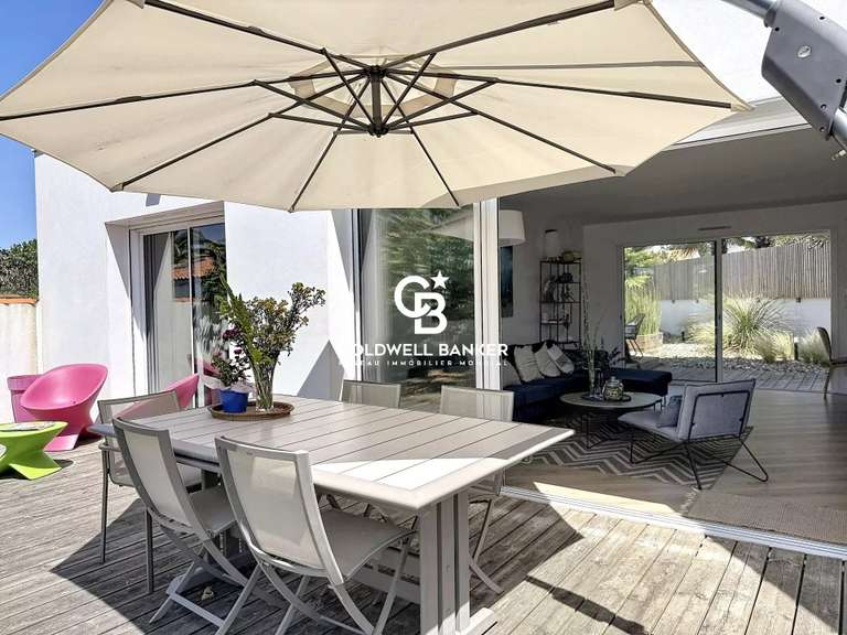 Maison Les Sables-d'Olonne - 4 chambres - 144m²