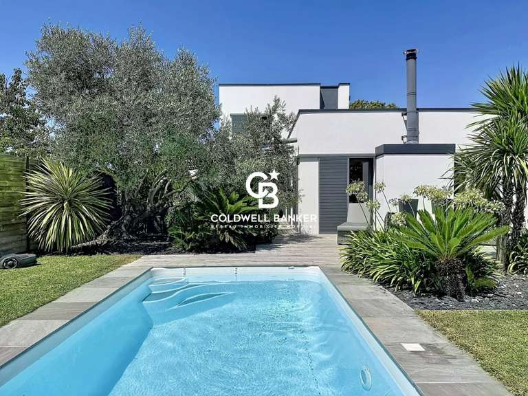 Maison Les Sables-d'Olonne - 5 chambres - 166m²