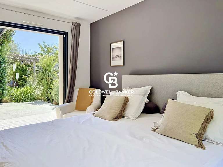 Maison Les Sables-d'Olonne - 5 chambres - 166m²