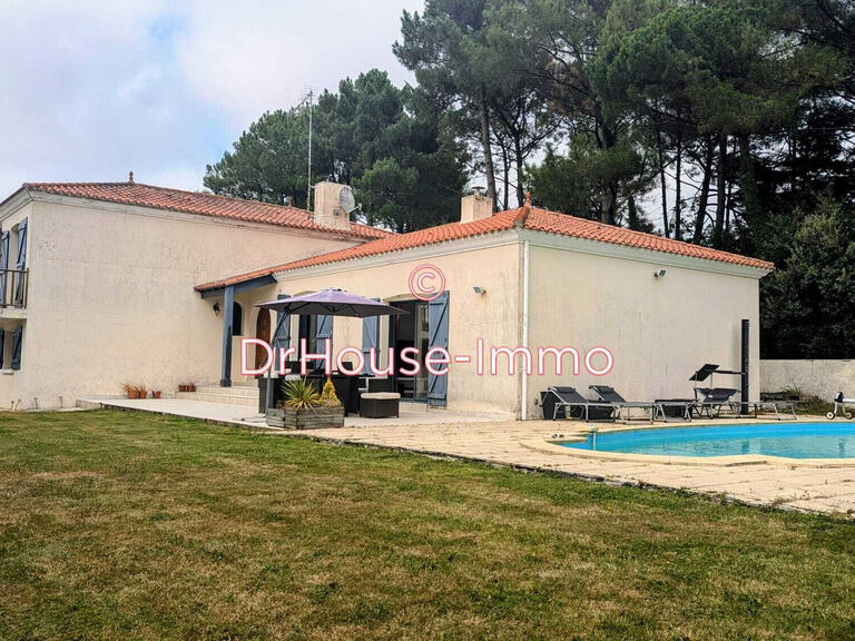 Villa Les Sables-d'Olonne - 3 chambres - 179m²