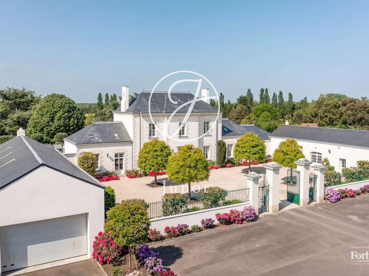 House Les Sorinières