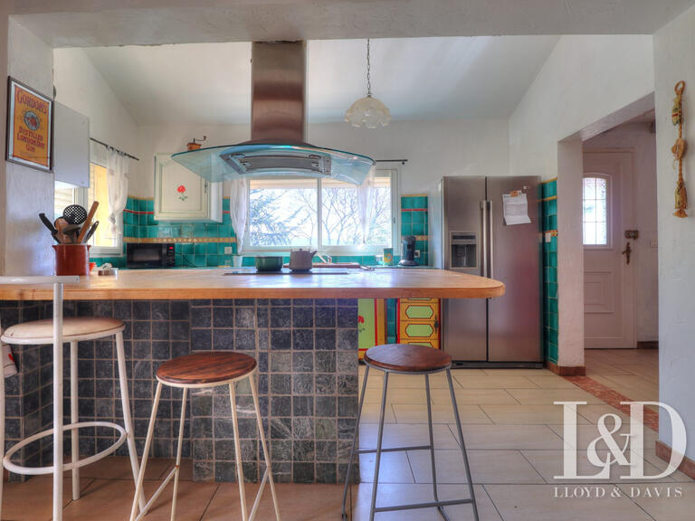 Maison Les Vans - 7 chambres - 202m²