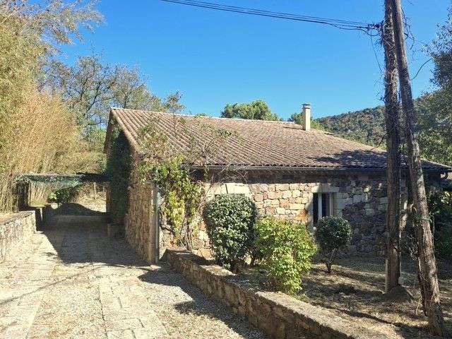 Maison Les Vans - 290m²