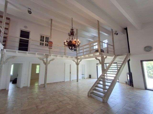 Maison Les Vans - 290m²