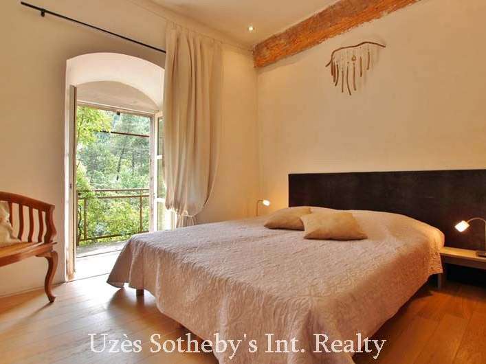 Propriété Les Vans - 12 chambres - 450m²