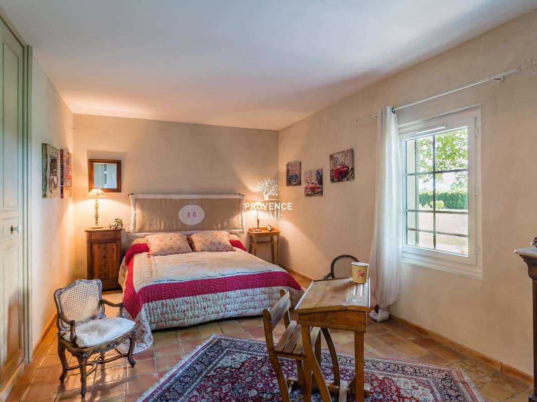 Property les vigneres