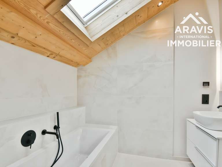 Appartement Les Villards-sur-Thônes - 3 chambres - 105m²