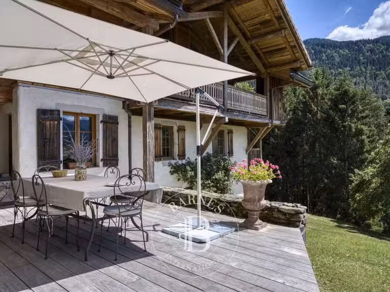 Chalet Les Villards-sur-Thônes - 4 chambres - 279m²