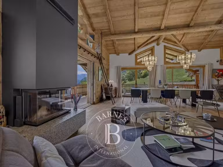 Chalet Les Villards-sur-Thônes - 4 chambres - 279m²