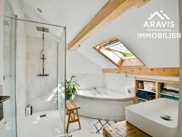 Maison Les Villards-sur-Thônes - 3 chambres - 148m²