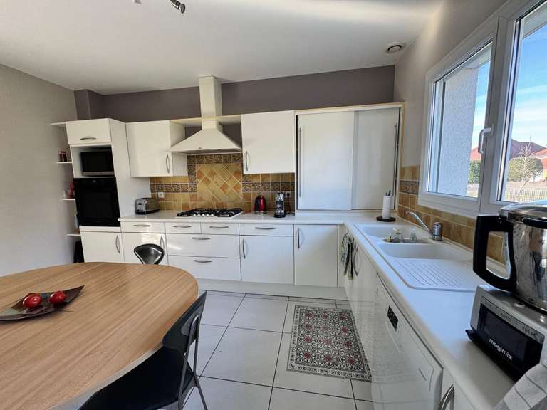 Maison Lescar - 5 chambres - 180m²