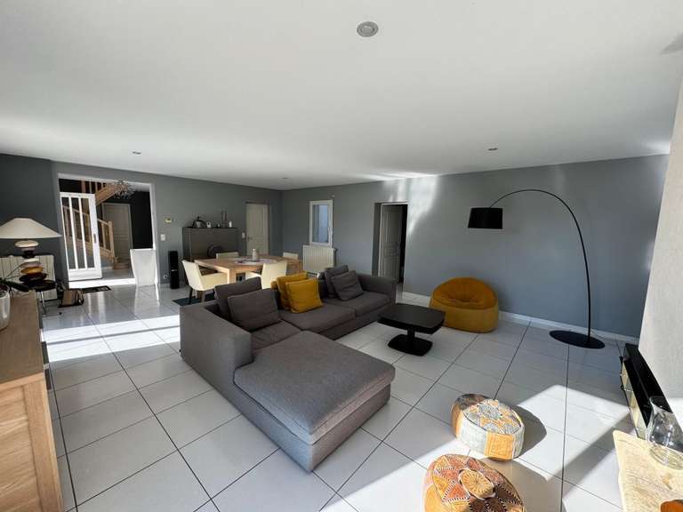 Maison Lescar - 5 chambres - 180m²