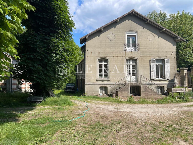 Propriété Lésigny - 8 chambres - 400m²