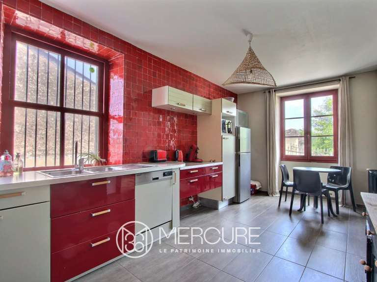 Maison Lesparre-Médoc - 6 chambres - 449m²