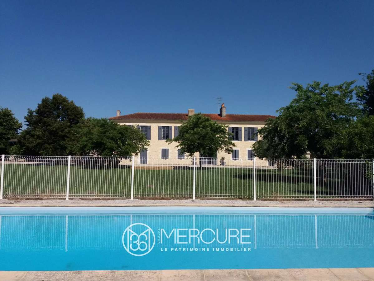 Maison Lesparre-Médoc