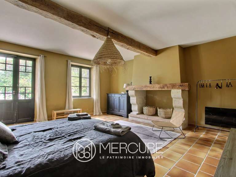 Maison Lesparre-Médoc - 6 chambres - 449m²