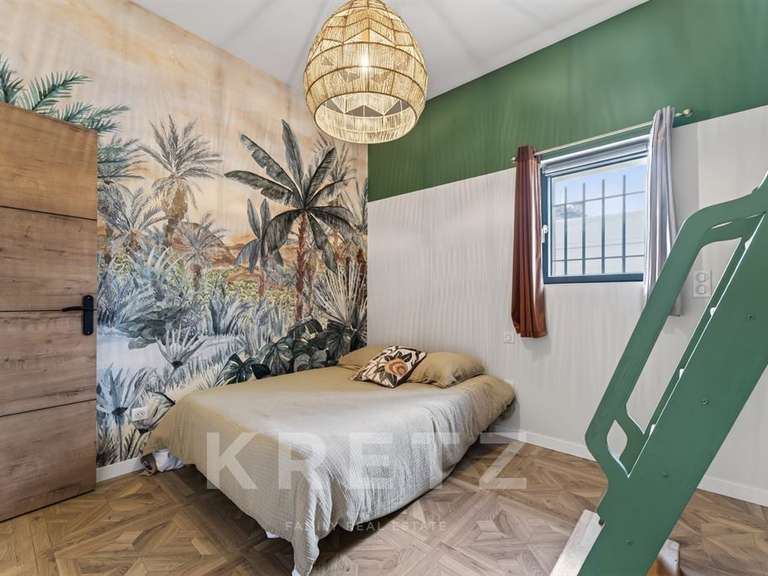 Maison Lespignan - 4 chambres - 264m²