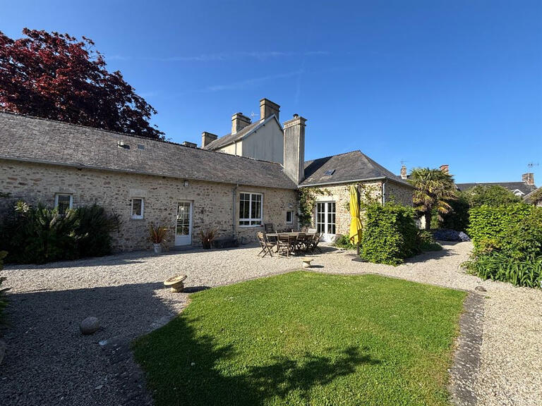Maison Lessay - 6 chambres - 246m²
