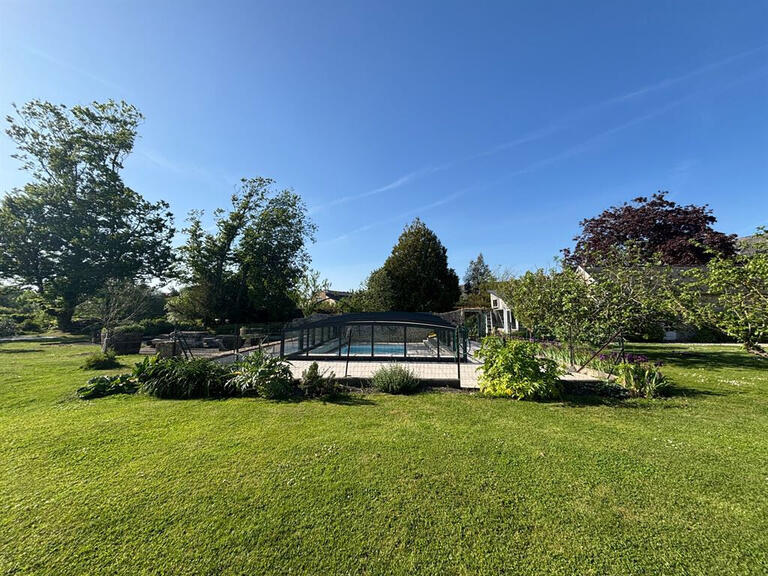 Maison Lessay - 6 chambres - 246m²