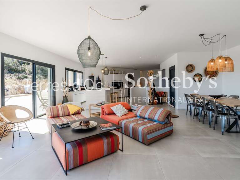 House Leucate - 4 bedrooms - 165m²