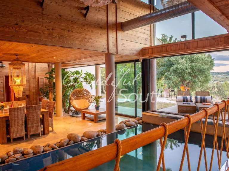 Maison Leucate - 3 chambres - 230m²