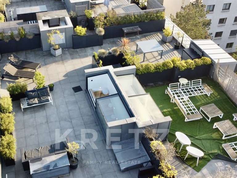 Apartment Levallois-Perret - 3 bedrooms - 113m²