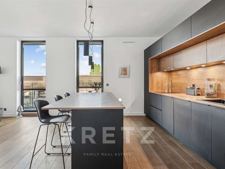 Apartment Levallois-Perret - 3 bedrooms - 113m²