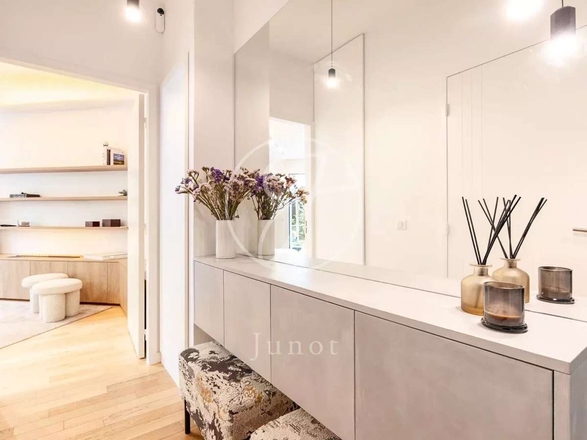 Apartment Levallois-Perret