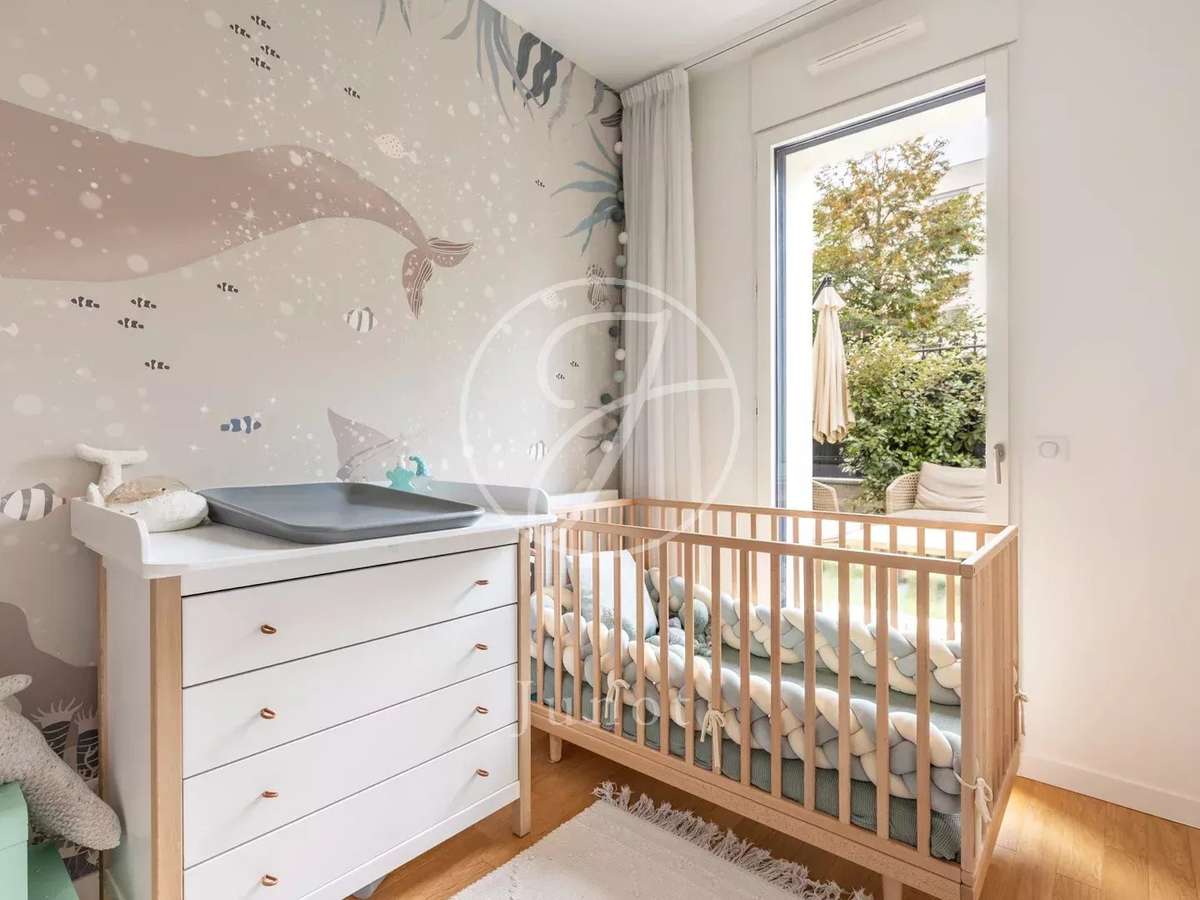 Apartment Levallois-Perret